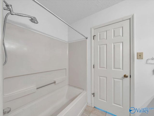 404 Crutcher Circle, Athens, AL 35611