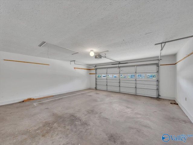 404 Crutcher Circle, Athens, AL 35611