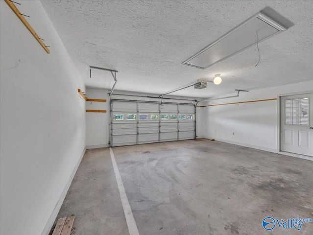 404 Crutcher Circle, Athens, AL 35611