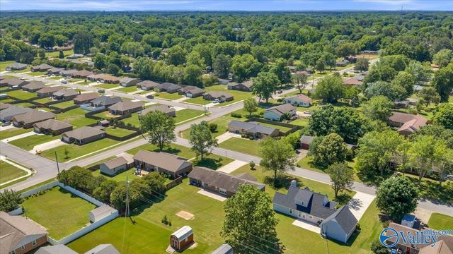 404 Crutcher Circle, Athens, AL 35611