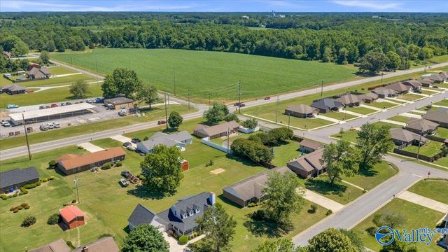 404 Crutcher Circle, Athens, AL 35611