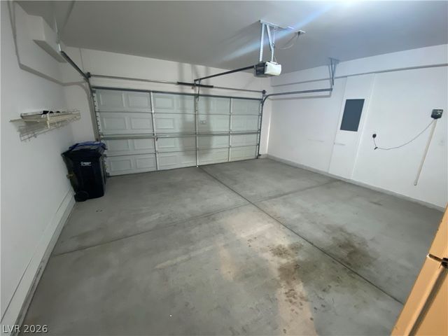 3316 Fire Eye Way, North Las Vegas, NV 89084