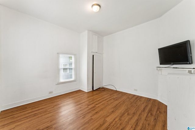 2205 35TH AVENUE N, Birmingham, AL 35207