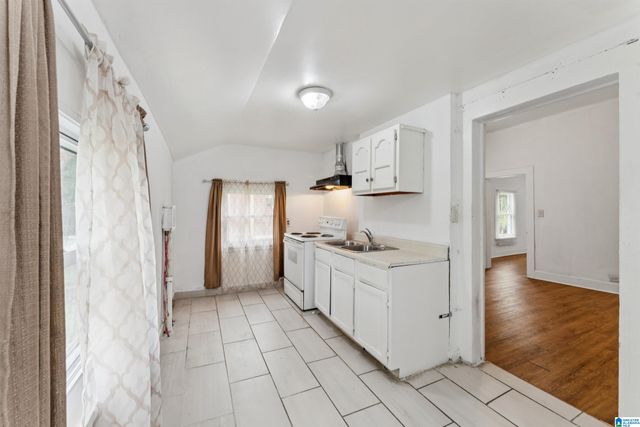 2205 35TH AVENUE N, Birmingham, AL 35207