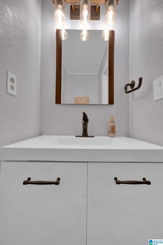 7922 ED JONES ROAD, Gardendale, AL 35071