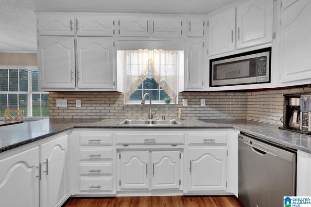 7922 ED JONES ROAD, Gardendale, AL 35071