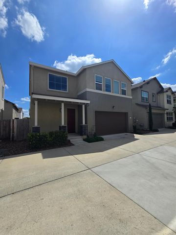 3257 Sunny Gate Ln, Folsom, CA 95630