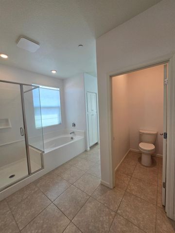 3257 Sunny Gate Ln, Folsom, CA 95630
