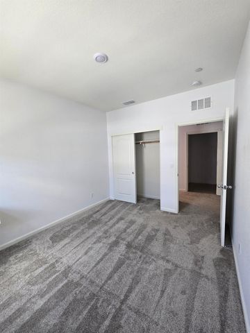 3257 Sunny Gate Ln, Folsom, CA 95630