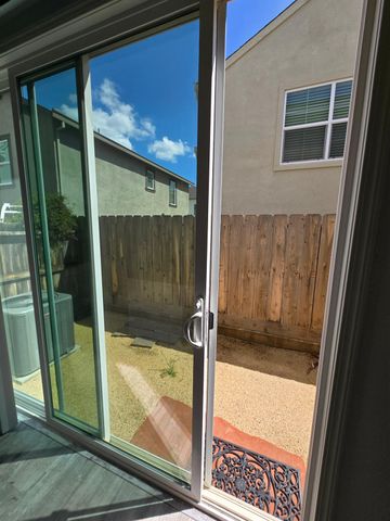 3257 Sunny Gate Ln, Folsom, CA 95630