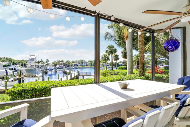 515 Bay Colony Drive N, Juno Beach, FL 33408