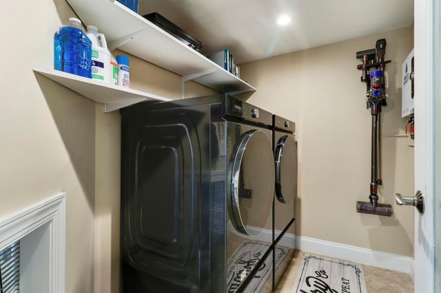 515 Bay Colony Drive N, Juno Beach, FL 33408