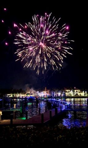 515 Bay Colony Drive N, Juno Beach, FL 33408