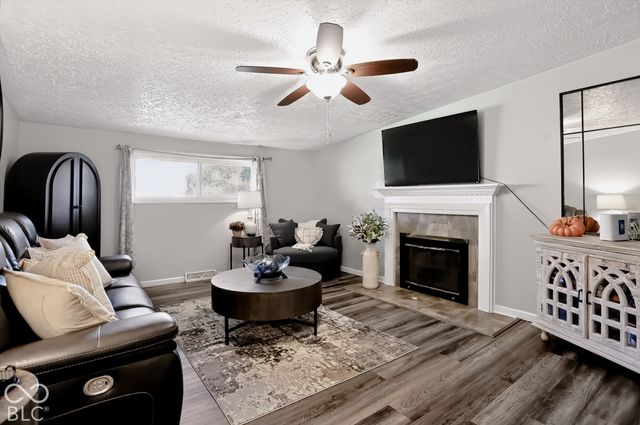 8223 S Talbott Avenue, Indianapolis, IN 46227