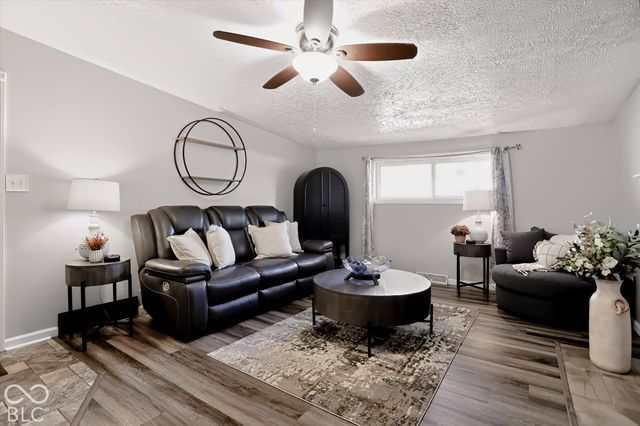 8223 S Talbott Avenue, Indianapolis, IN 46227