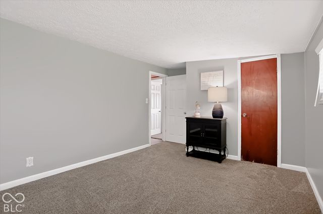 8223 S Talbott Avenue, Indianapolis, IN 46227