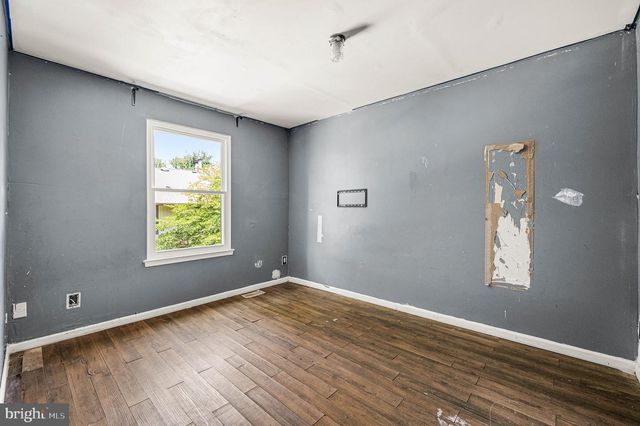 2310 GREENWOOD DR, Lindenwold, NJ 08021