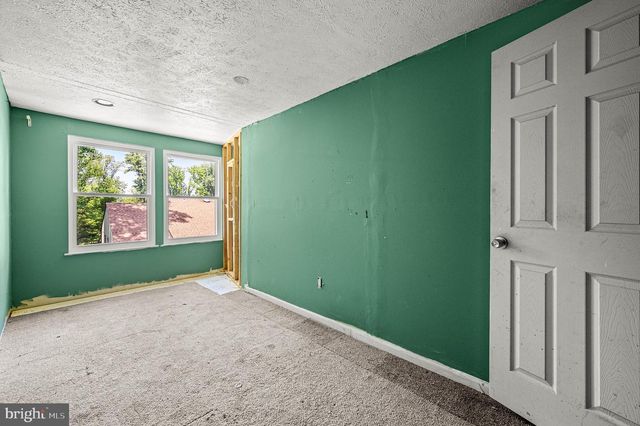 2310 GREENWOOD DR, Lindenwold, NJ 08021