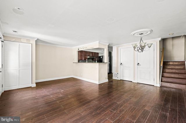 2310 GREENWOOD DR, Lindenwold, NJ 08021