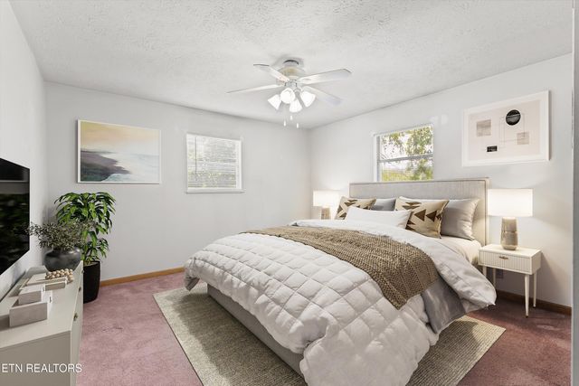 105 Seminole Drive, Knoxville, TN 37914