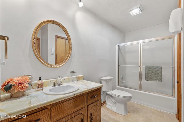 105 Seminole Drive, Knoxville, TN 37914