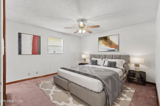 105 Seminole Drive, Knoxville, TN 37914