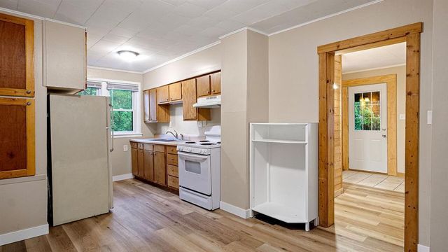 309 Marston Court, Eau Claire, WI 54701