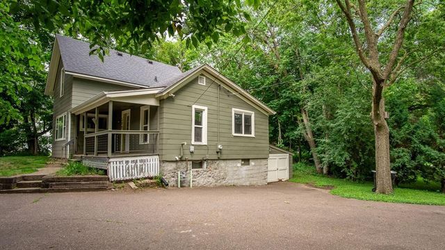 309 Marston Court, Eau Claire, WI 54701