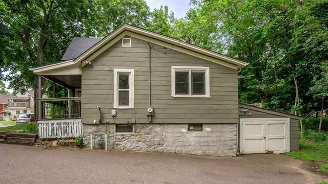 309 Marston Court, Eau Claire, WI 54701