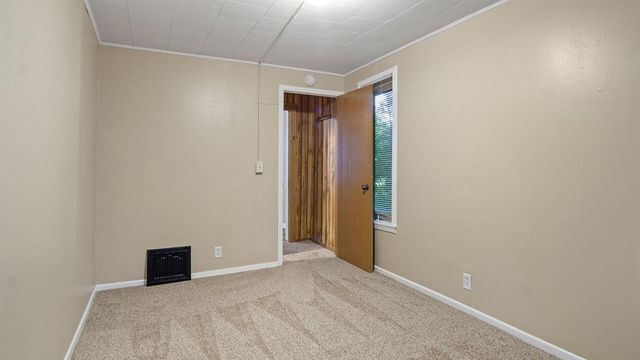 309 Marston Court, Eau Claire, WI 54701