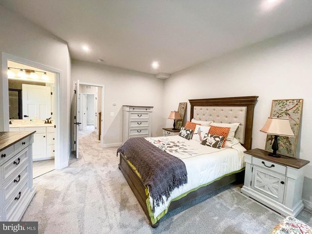 4480 COMMONS DR, Annandale, VA 22003