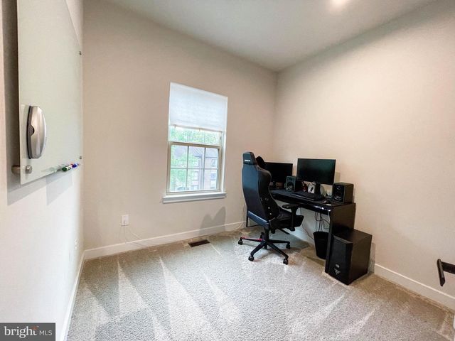4480 COMMONS DR, Annandale, VA 22003