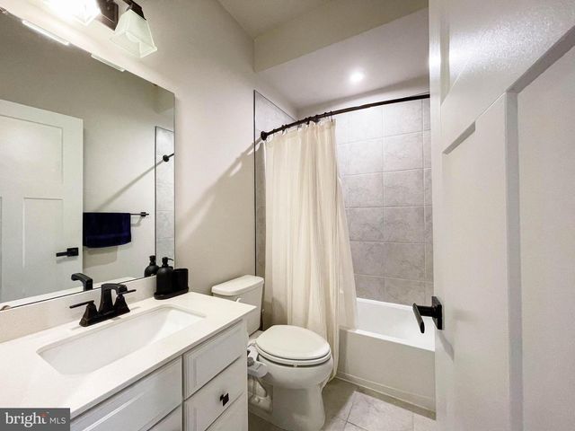 4480 COMMONS DR, Annandale, VA 22003