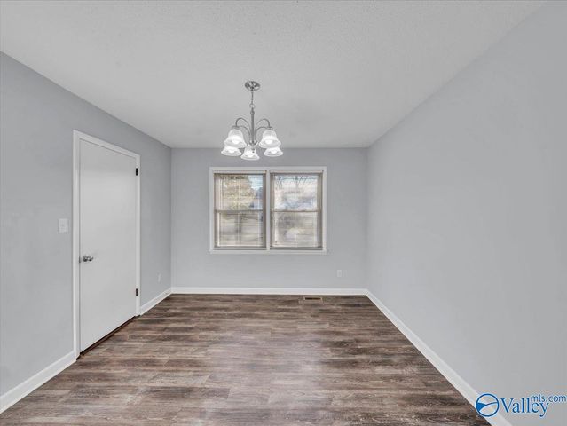 7811 Benton Street SE, Huntsville, AL 35802