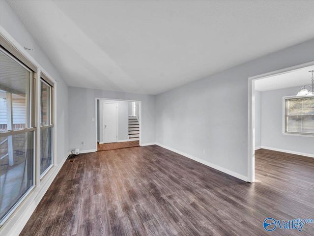 7811 Benton Street SE, Huntsville, AL 35802