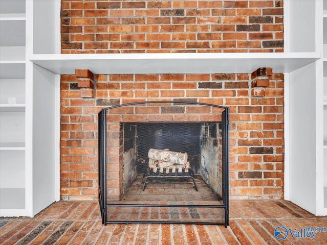 7811 Benton Street SE, Huntsville, AL 35802