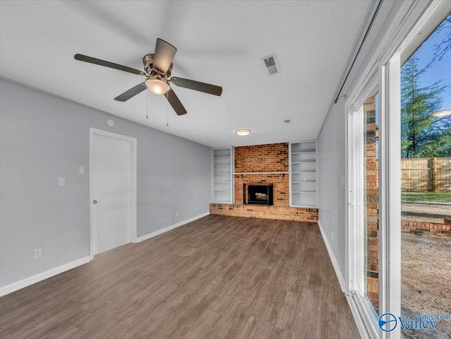 7811 Benton Street SE, Huntsville, AL 35802