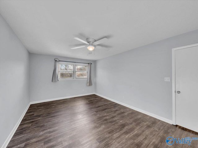 7811 Benton Street SE, Huntsville, AL 35802