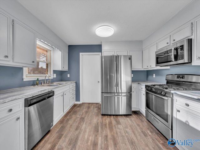 7811 Benton Street SE, Huntsville, AL 35802