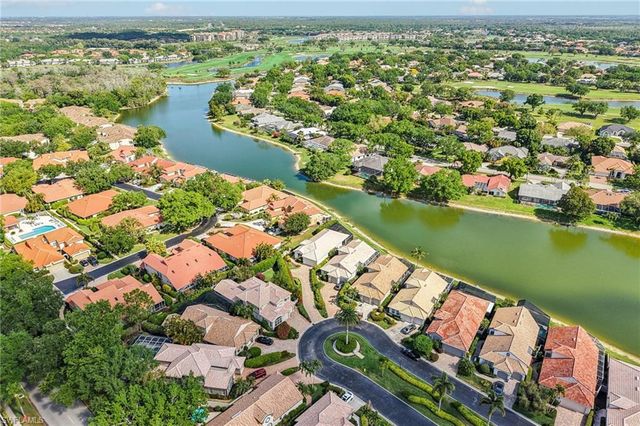 199 Vista LN, Naples, FL 34119