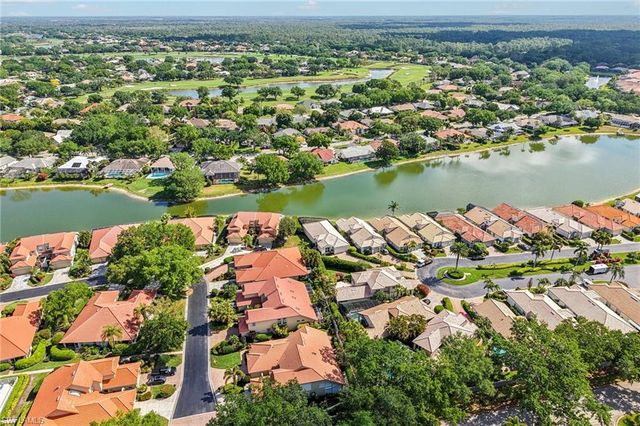 199 Vista LN, Naples, FL 34119