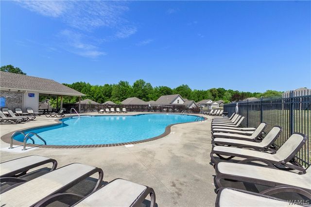 13839 Grand Pointe, Northport, AL 35475