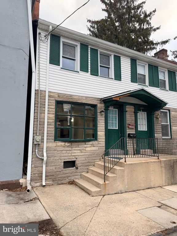 204 S 9TH ST, Lebanon, PA 17042