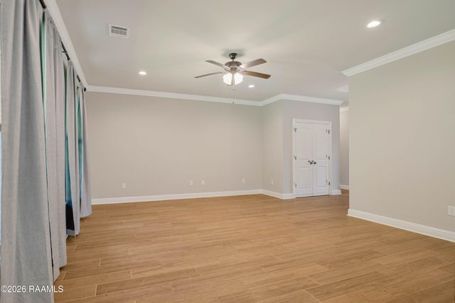 206 Rose Of Sharon Lane, Lafayette, LA 70508
