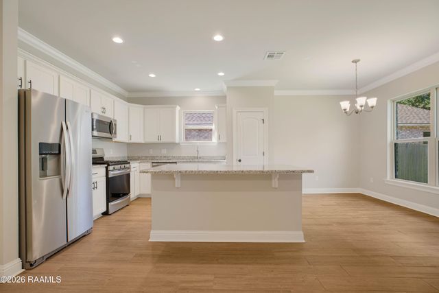 206 Rose Of Sharon Lane, Lafayette, LA 70508
