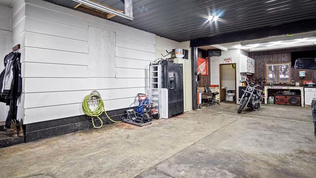 12 E South Avenue, Chippewa Falls, WI 54729