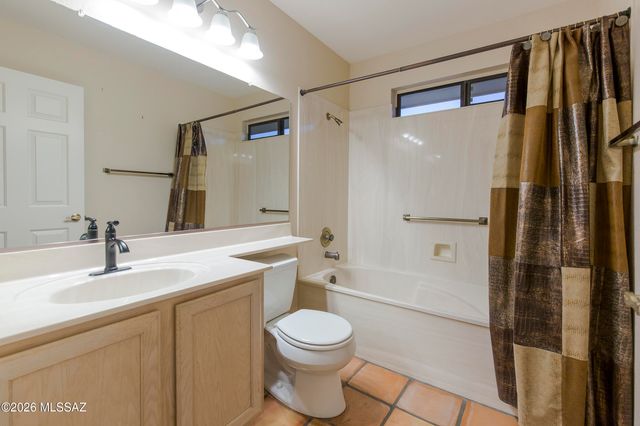 1176 E Rising Sun Drive, Oro Valley, AZ 85755