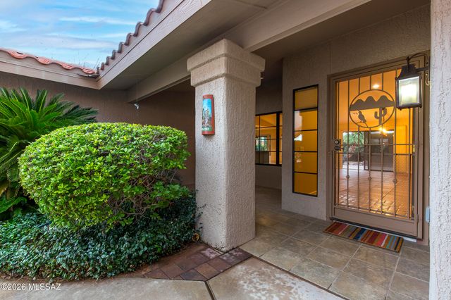 1176 E Rising Sun Drive, Oro Valley, AZ 85755