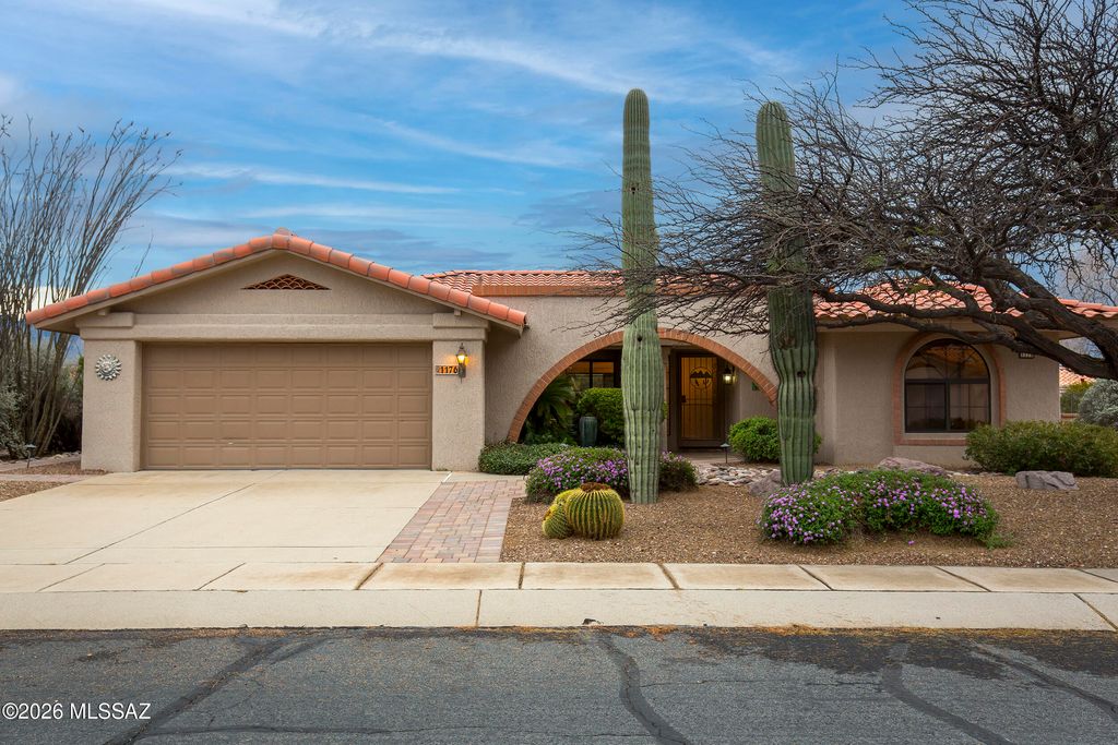 1176 E Rising Sun Drive, Oro Valley, AZ 85755