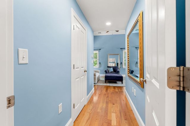 3 Macarthur Rd, Wellesley, MA 02482